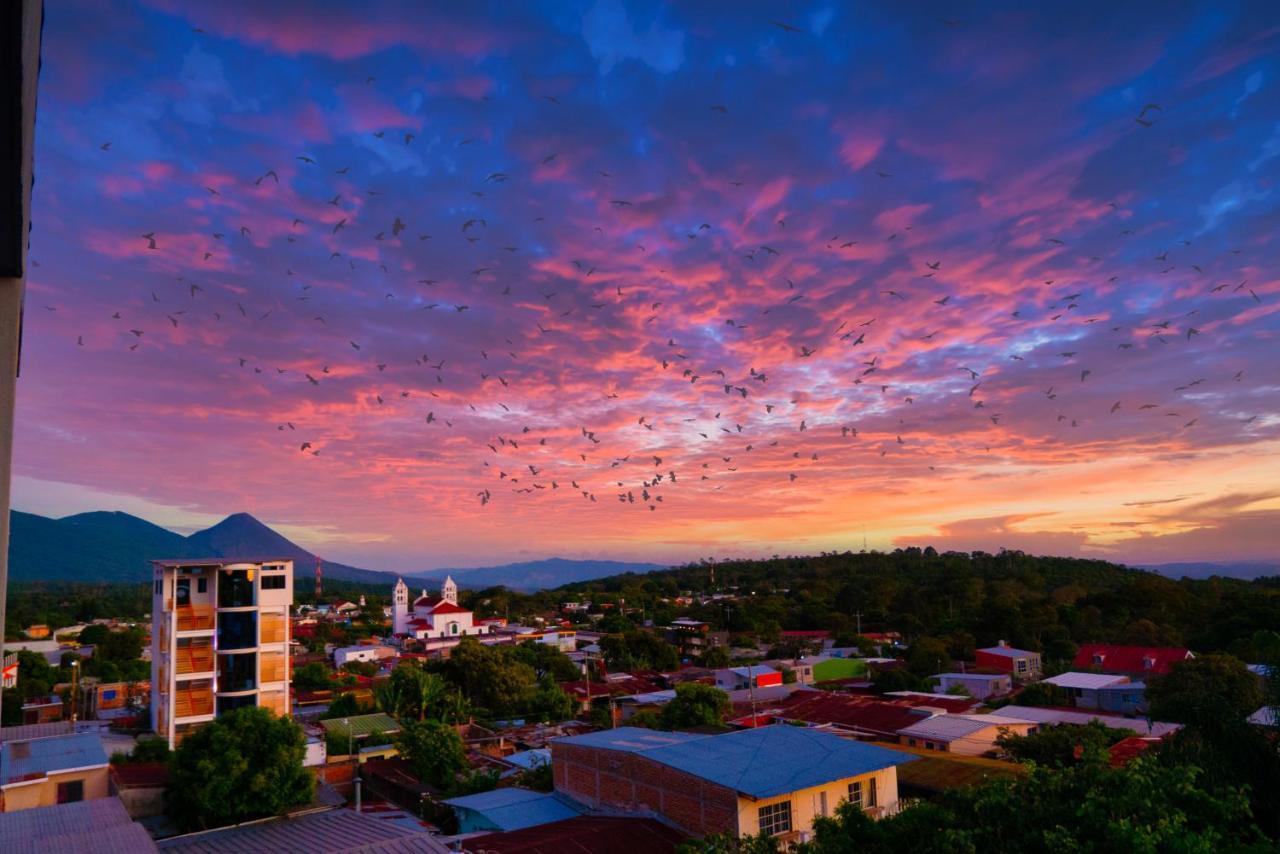 Samay Hostel Juayua ภายนอก รูปภาพ