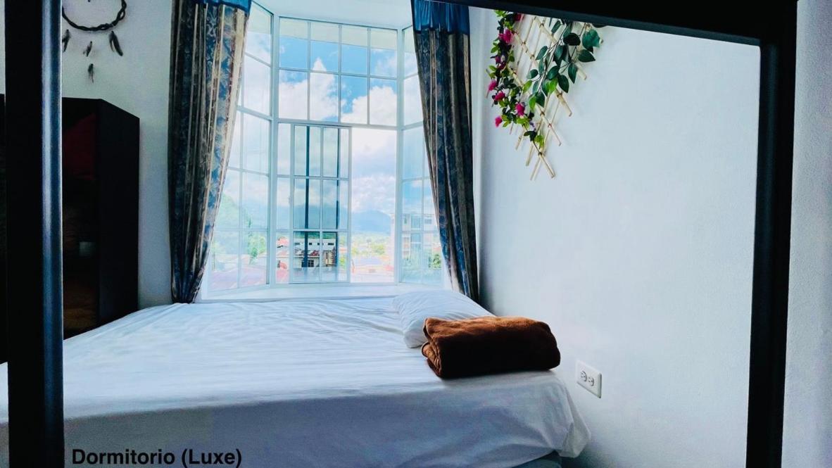 Samay Hostel Juayua ภายนอก รูปภาพ